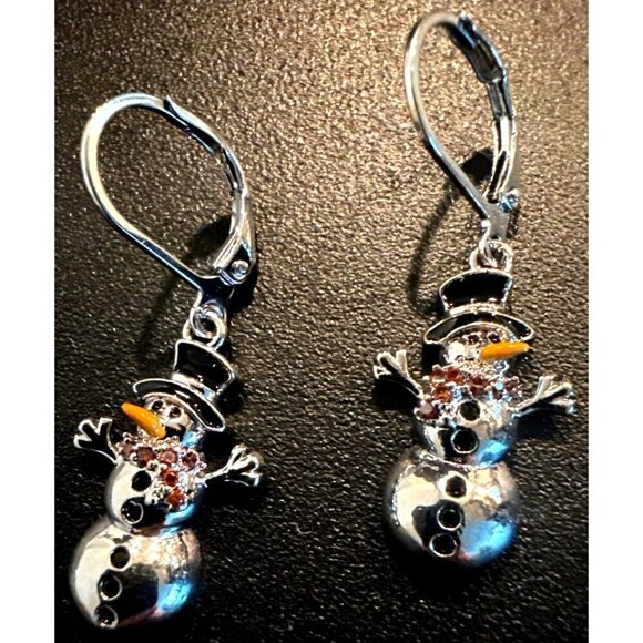 Snowman Dangle Earrings Silver Tone Leverback Closure - Picture 2 of 4